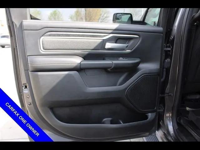 2020 Ram 1500 Big Horn Crew Cab 4x4 5'7" Box