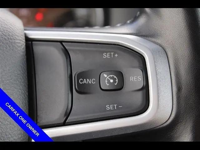 2020 Ram 1500 Big Horn Crew Cab 4x4 5'7" Box