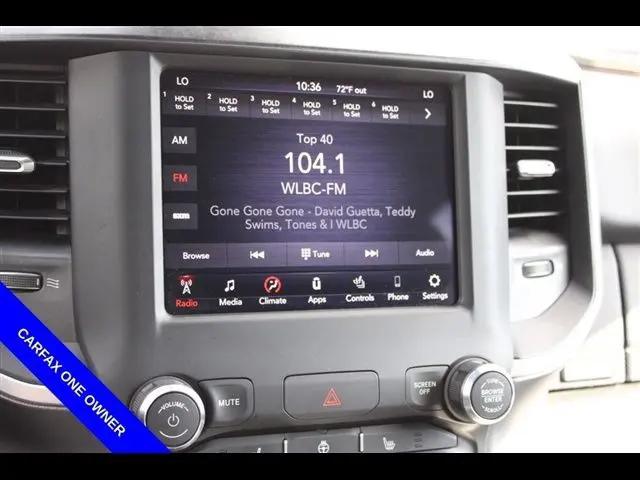 2020 Ram 1500 Big Horn Crew Cab 4x4 5'7" Box