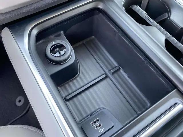 2026 Ford Expedition Max Active MAX