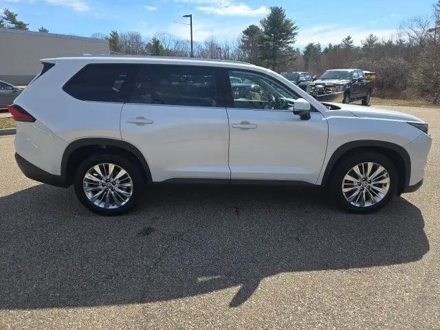 2024 Toyota Grand Highlander Platinum