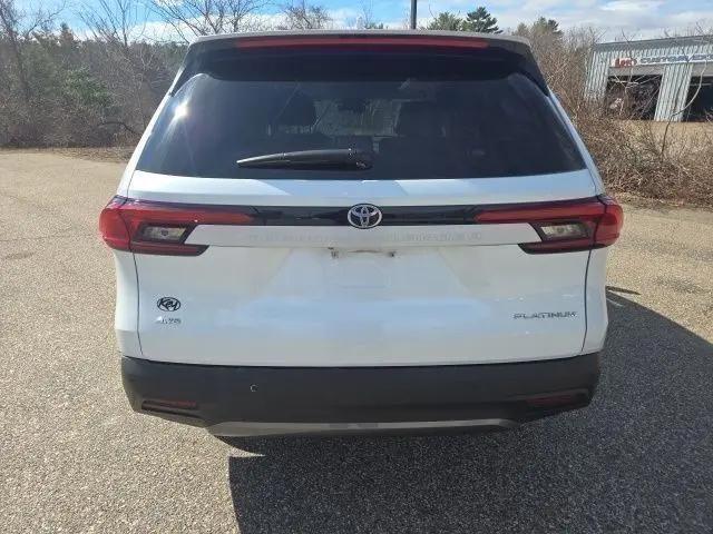 2024 Toyota Grand Highlander Platinum