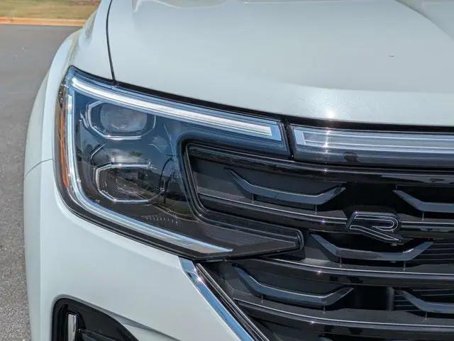 2026 Volkswagen Atlas SEL Premium R-Line