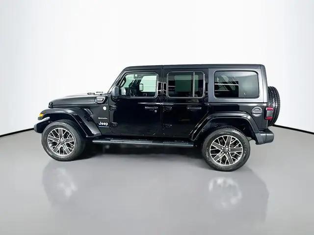 2023 Jeep Wrangler 4xe Sahara 4x4