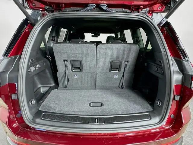 2026 Jeep Grand Cherokee L Altitude 4x4