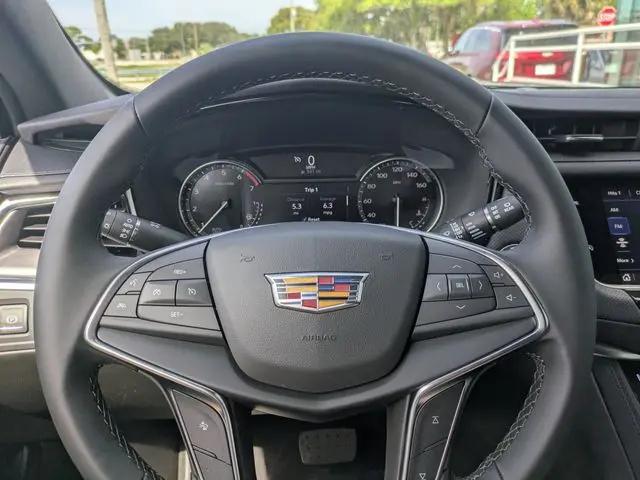 2026 Cadillac XT5 Luxury AWD