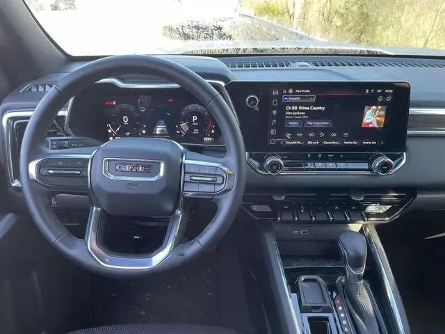 2025 GMC Canyon 2WD Elevation