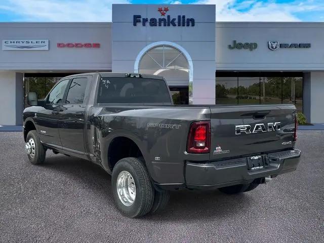 2026 Ram 3500 Big Horn Crew Cab 4x4 8' Box