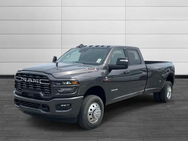 2026 Ram 3500 Big Horn Crew Cab 4x4 8' Box