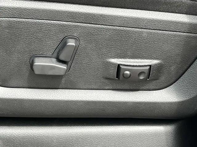 2026 Ram 3500 Big Horn Crew Cab 4x4 8' Box