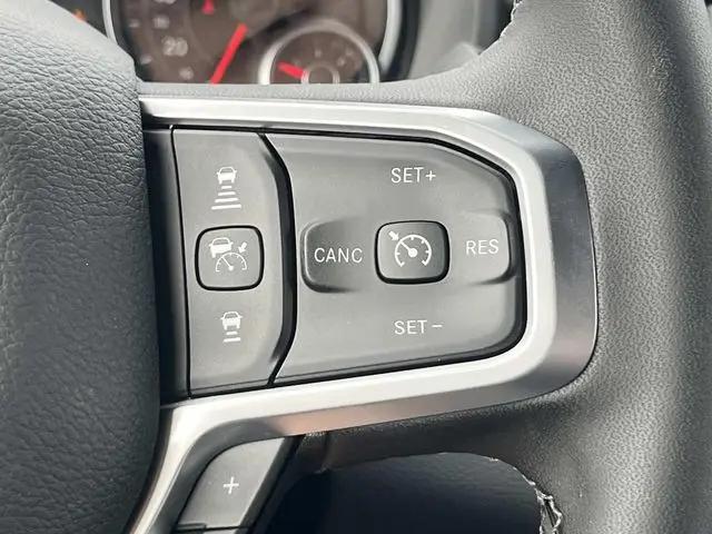 2026 Ram 3500 Big Horn Crew Cab 4x4 8' Box