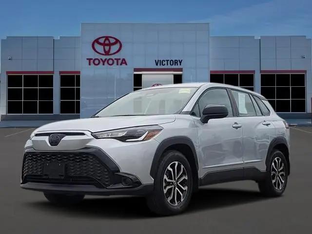 2025 Toyota Corolla Cross Hybrid S for sale in Austinburg, OH