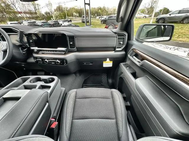 2026 GMC Sierra 1500 Double Cab, Standard Bed, Elevation, 4WD