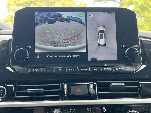 2024 Nissan Pathfinder Platinum 4WD