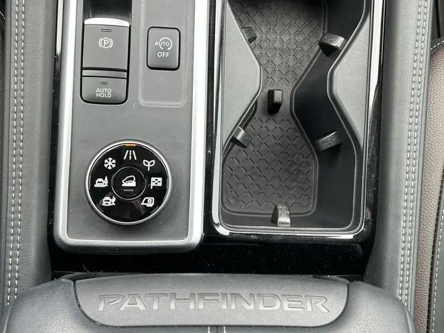 2024 Nissan Pathfinder Platinum 4WD