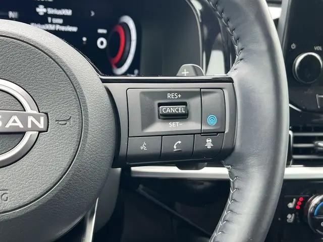 2024 Nissan Pathfinder Platinum 4WD