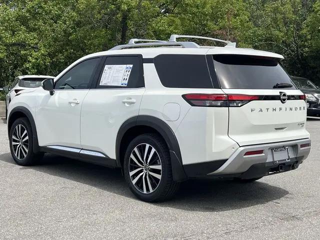 2024 Nissan Pathfinder Platinum 4WD