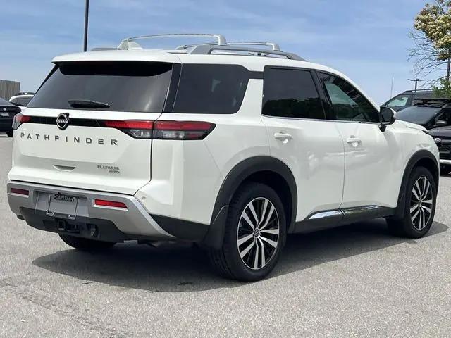 2024 Nissan Pathfinder Platinum 4WD