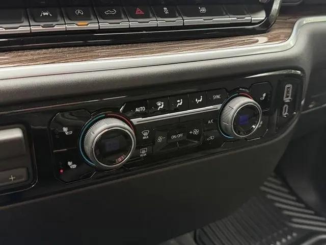 2026 Chevrolet Silverado 1500 2WD Crew Cab Short Bed LT