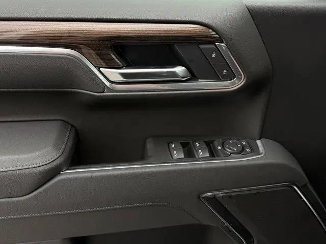 2026 Chevrolet Silverado 1500 2WD Crew Cab Short Bed LT