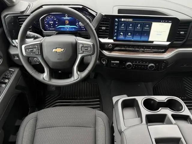 2026 Chevrolet Silverado 1500 2WD Crew Cab Short Bed LT