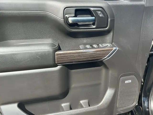 2020 Chevrolet Silverado 1500 4WD Crew Cab Short Bed RST