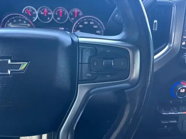 2020 Chevrolet Silverado 1500 4WD Crew Cab Short Bed RST