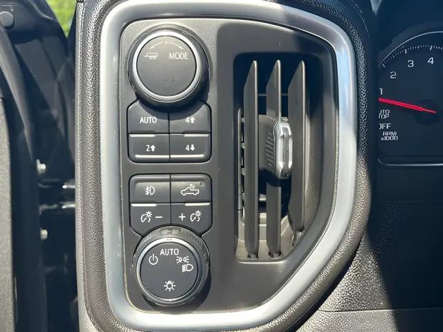 2020 Chevrolet Silverado 1500 4WD Crew Cab Short Bed RST