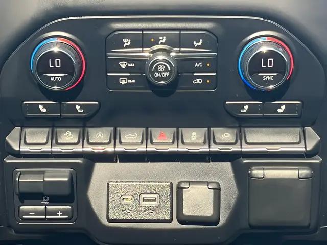 2020 Chevrolet Silverado 1500 4WD Crew Cab Short Bed RST