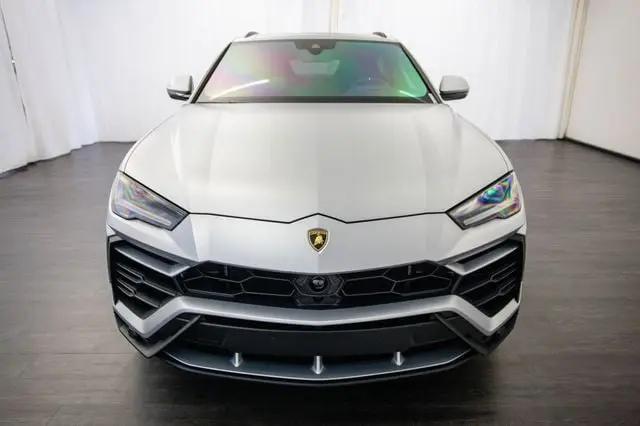 2022 Lamborghini Urus Graphite Capsule