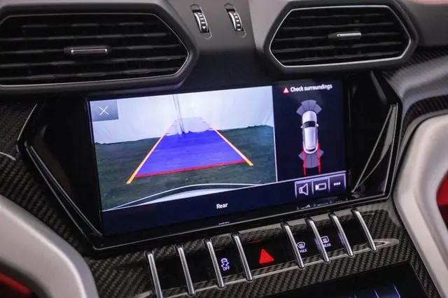 2022 Lamborghini Urus Graphite Capsule