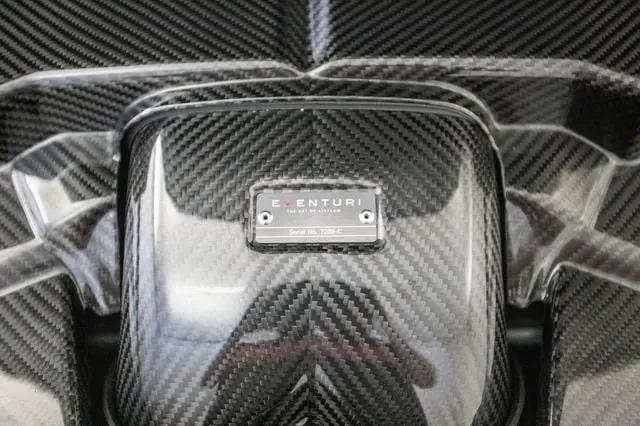 2022 Lamborghini Urus Graphite Capsule