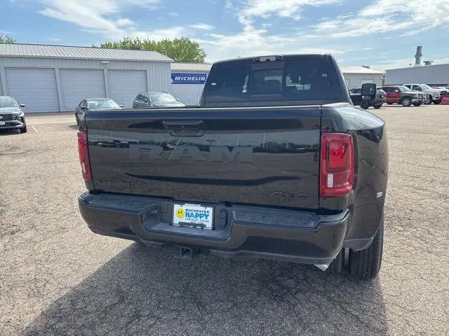 2026 Ram 3500 Laramie Mega Cab 4x4 6'4" Box