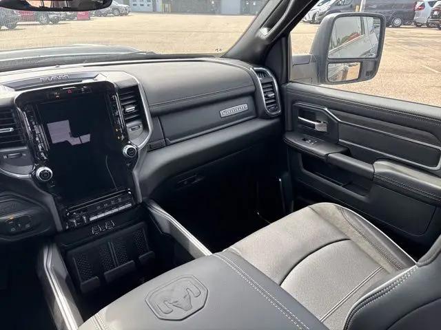 2026 Ram 3500 Laramie Mega Cab 4x4 6'4" Box