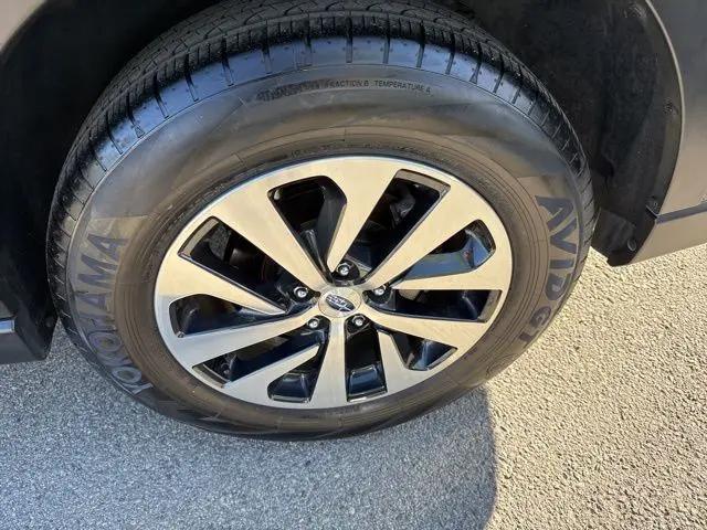 2024 Subaru Outback Premium