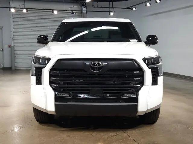 2026 Toyota Tundra Limited CrewMax 5.5' Bed