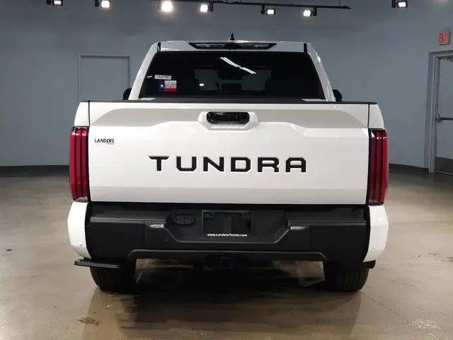 2026 Toyota Tundra Limited CrewMax 5.5' Bed