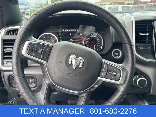 2026 Ram 1500 Express Crew Cab 4x4 5'7" Box