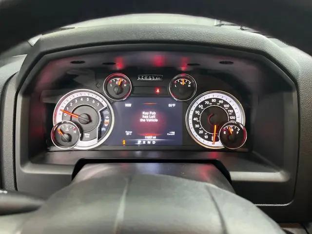 2024 Ram 1500 Classic Warlock Quad Cab 4x4 6'4" Box