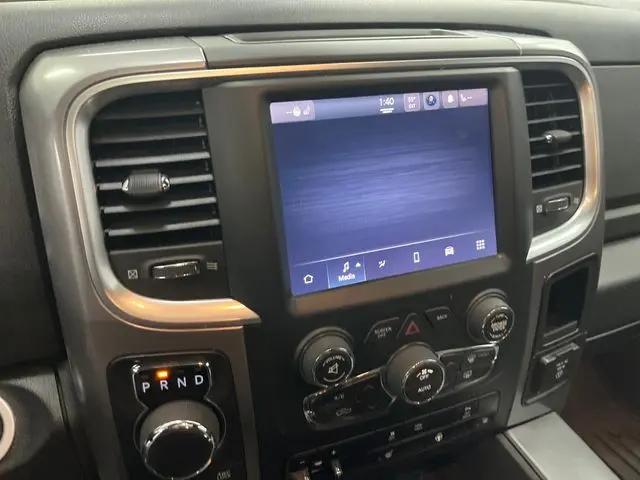 2024 Ram 1500 Classic Warlock Quad Cab 4x4 6'4" Box