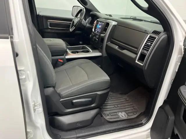 2024 Ram 1500 Classic Warlock Quad Cab 4x4 6'4" Box