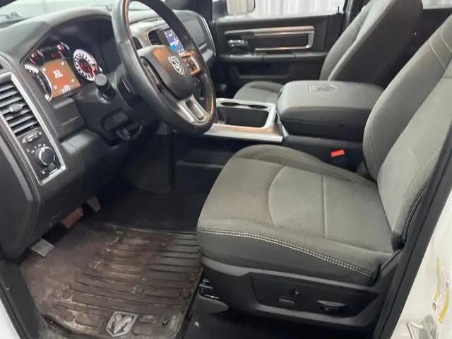 2024 Ram 1500 Classic Warlock Quad Cab 4x4 6'4" Box