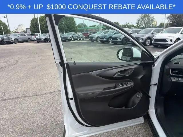2026 Buick NV Preferred FWD