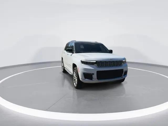 2025 Jeep Grand Cherokee L Summit 4x4