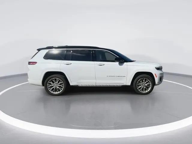 2025 Jeep Grand Cherokee L Summit 4x4