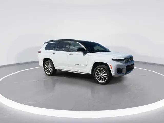 2025 Jeep Grand Cherokee L Summit 4x4