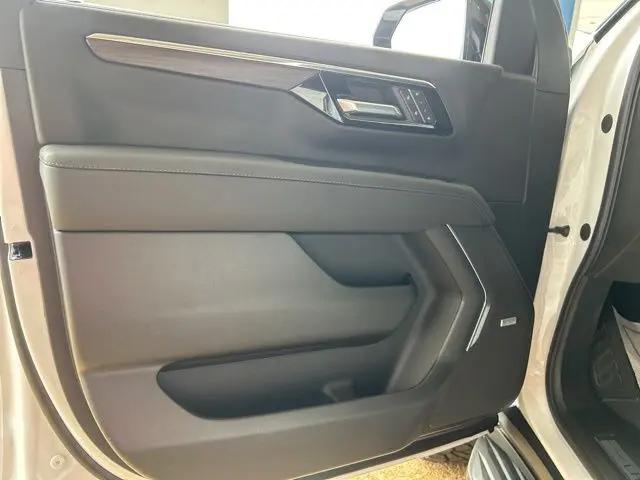 2026 Chevrolet Tahoe 4WD LT