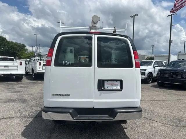 2026 Chevrolet Express Cargo Van 2500 Regular Wheelbase, WT, RWD