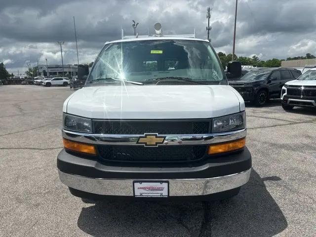 2026 Chevrolet Express Cargo Van 2500 Regular Wheelbase, WT, RWD