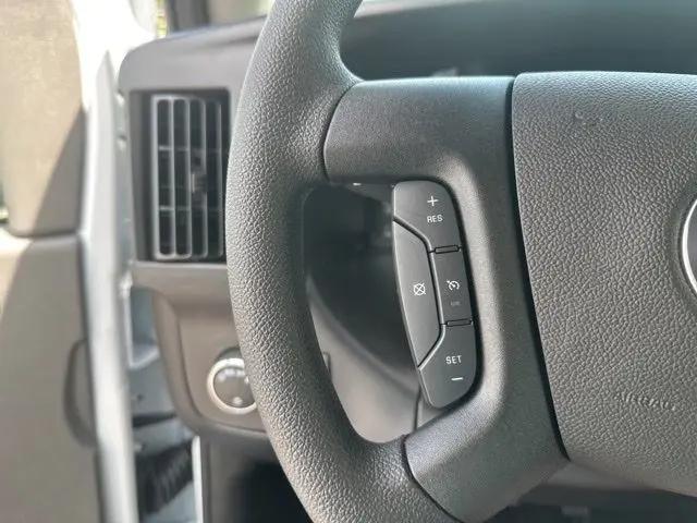 2026 Chevrolet Express Cargo Van 2500 Regular Wheelbase, WT, RWD